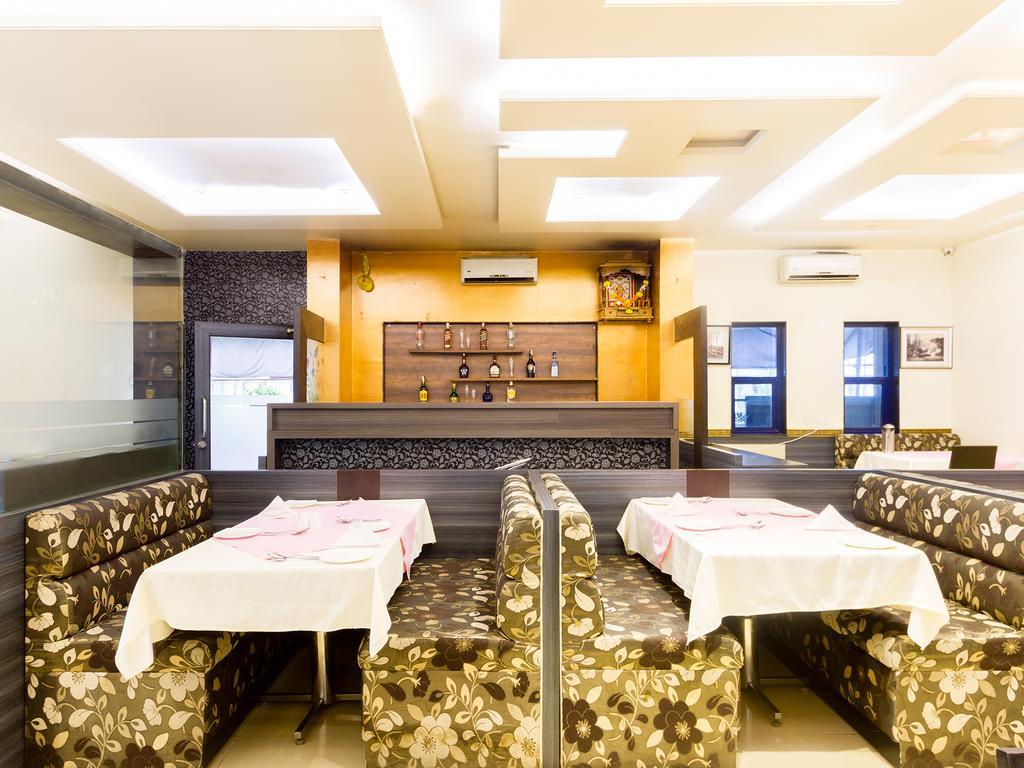 Fabhotel Arya Hinjewadi Hinjawadi Extérieur photo